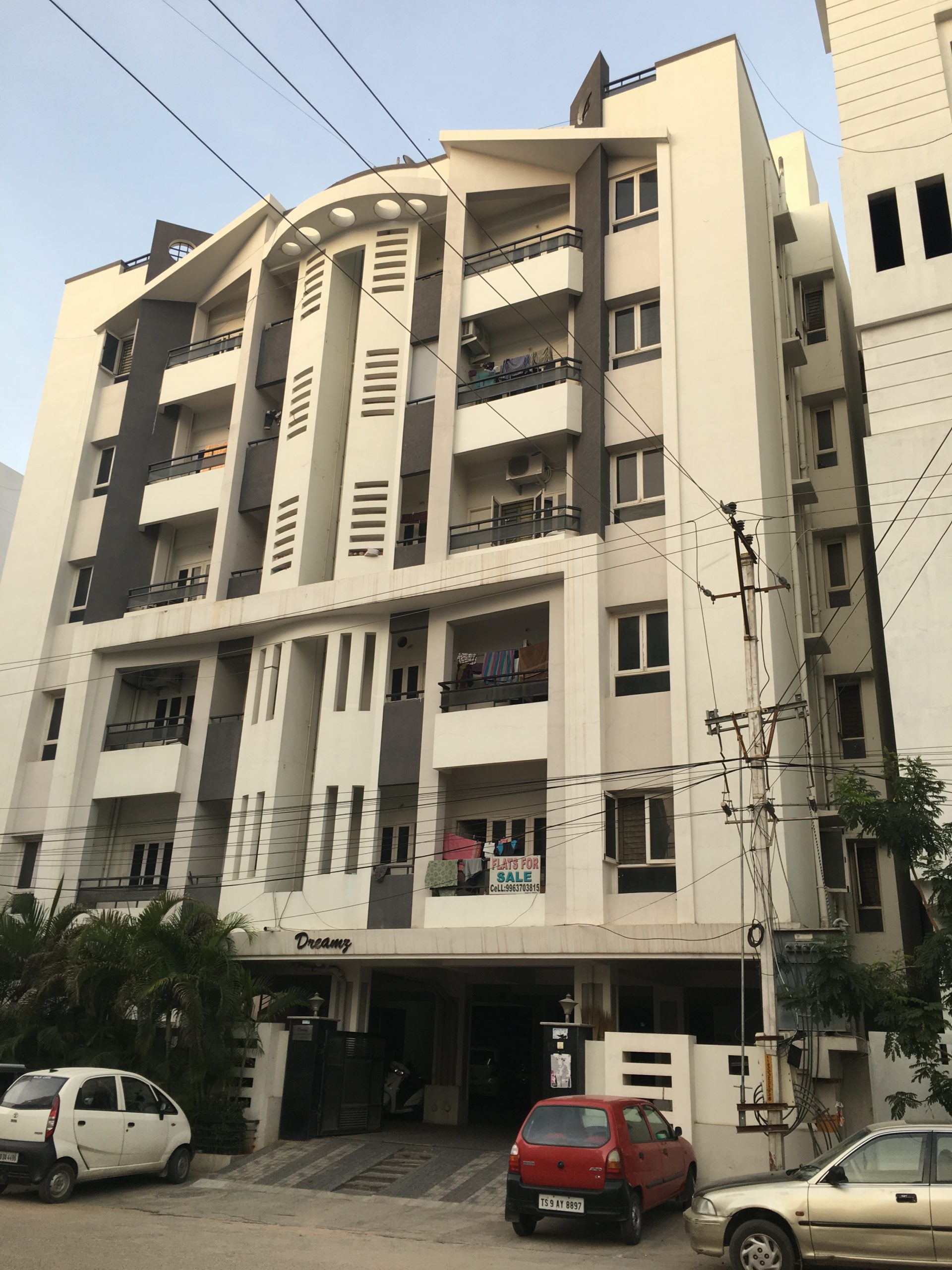 Dreamz Apartment